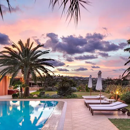 Palm Hill Villa, Royal Retreat, By Thinkvilla